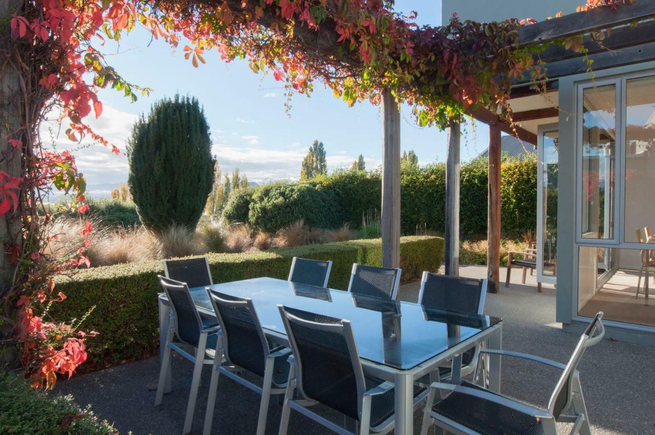 Villa Sunrise Sanctuary Wanaka Exterior foto