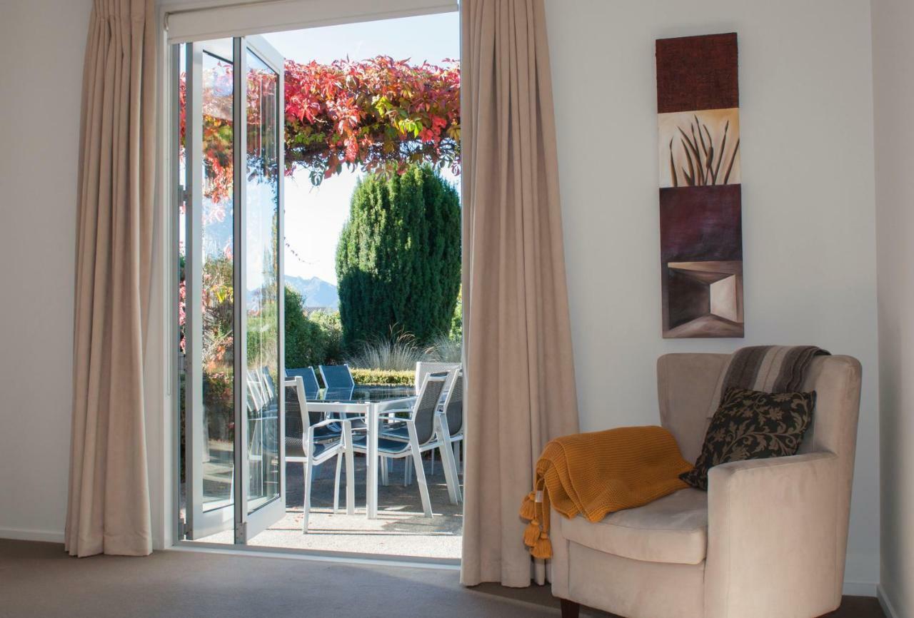 Villa Sunrise Sanctuary Wanaka Exterior foto